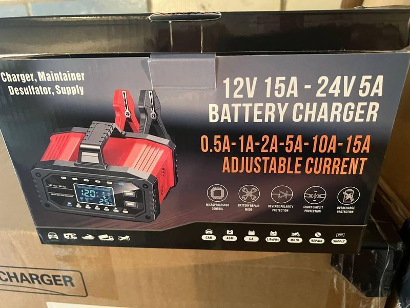 Foxsur 12V 15A - 24V 5A зарядний пристрій для автомобільного акумулятора, 6-250 А-год Foxsur 15А фото